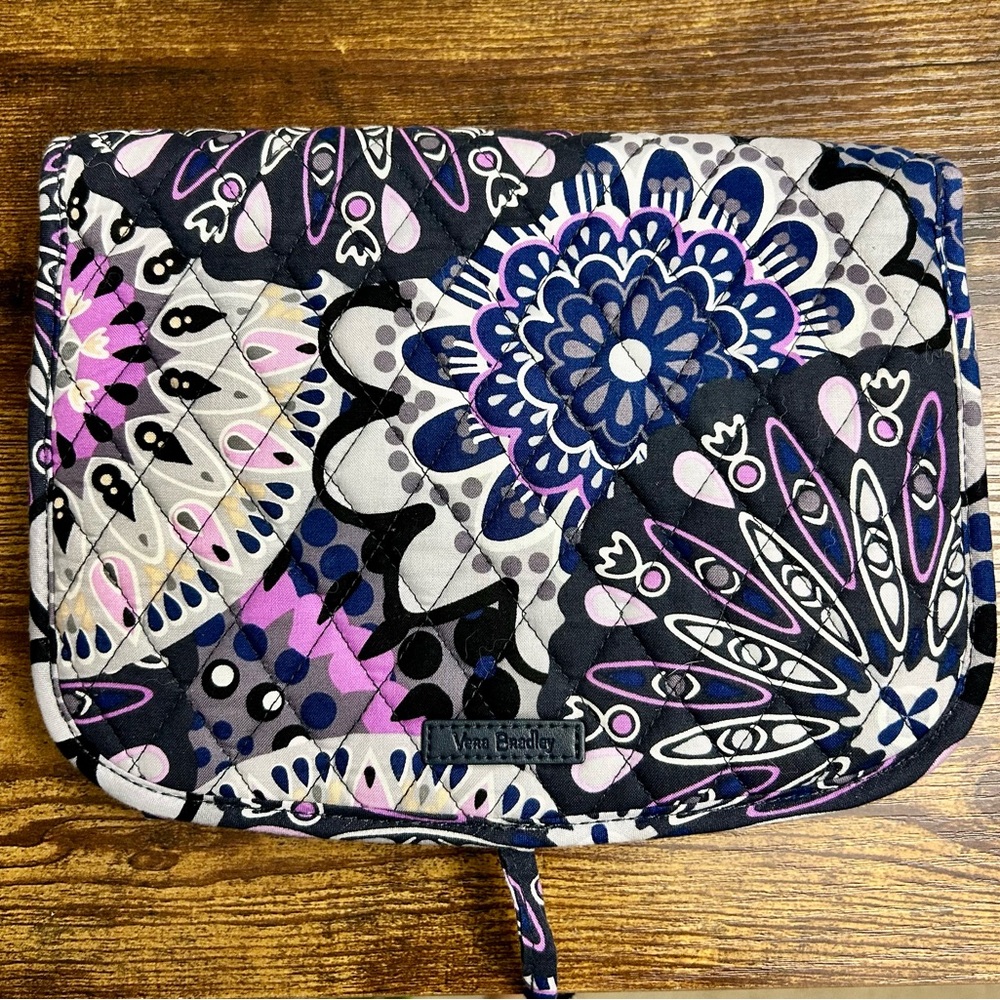 Vera Bradley Hanging Toiletries Quilted Purple Floral Bag